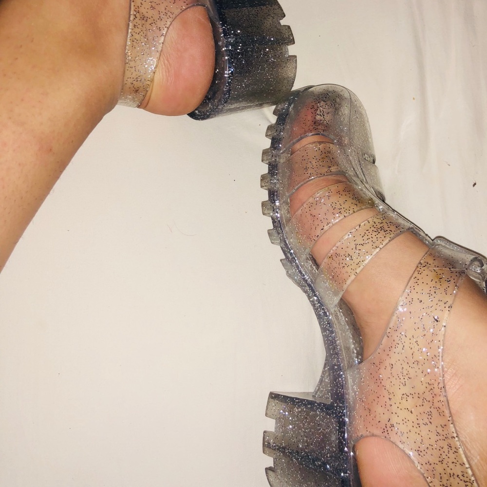 Clear glitter jelly sandals